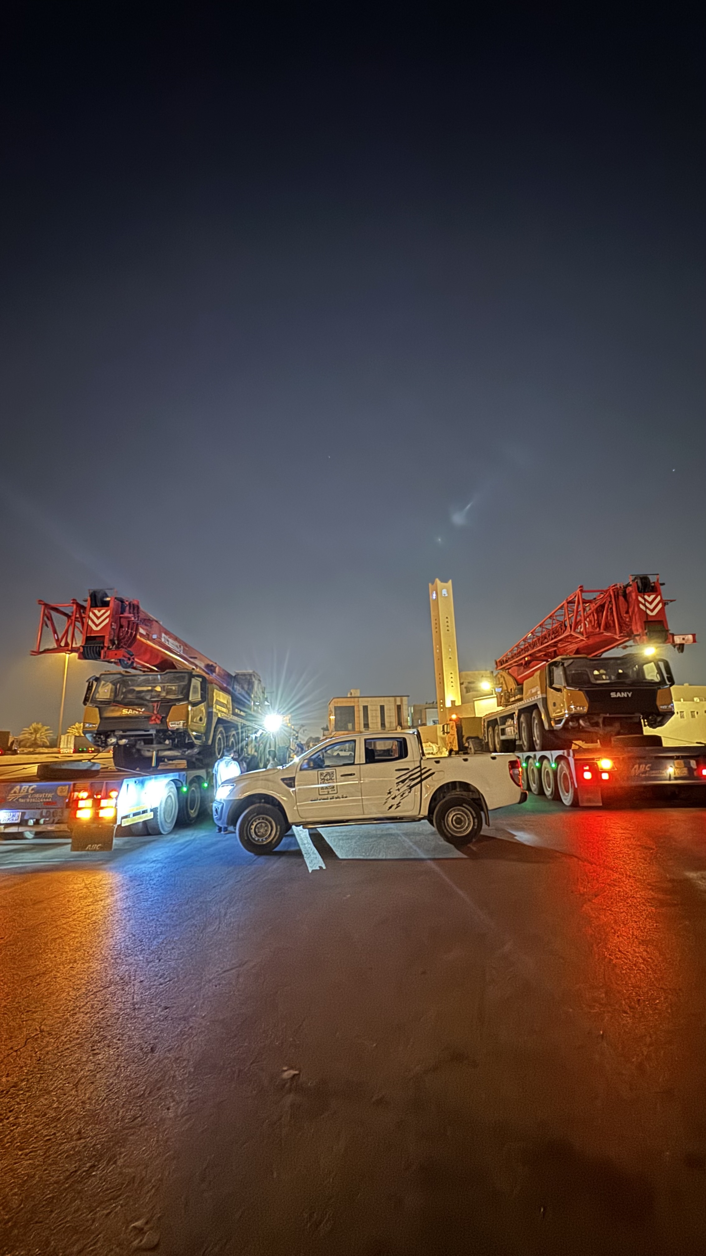 نقل وتركيب المعدات الثقيلة